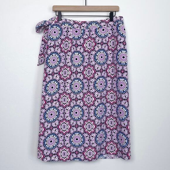 Ann Taylor LOFT Petite Side-Tie Mosaic Linen Blend Midi Wrap Skirt - Picture 6 of 9